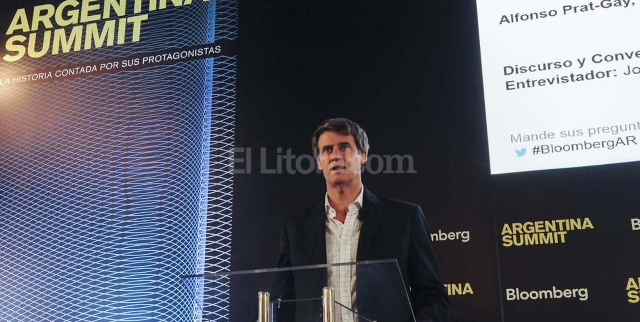 Prat Gay: "Estamos cuidando a los que menos tienen"