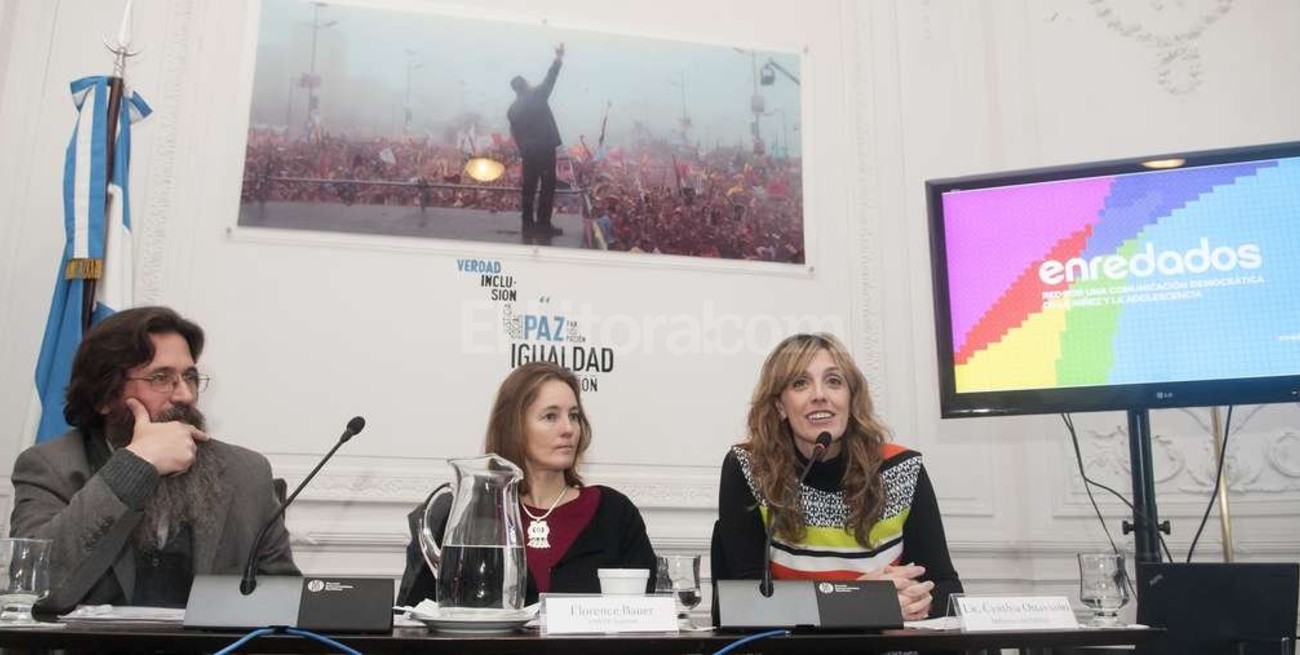 Se lanza Enredados en Santa Fe