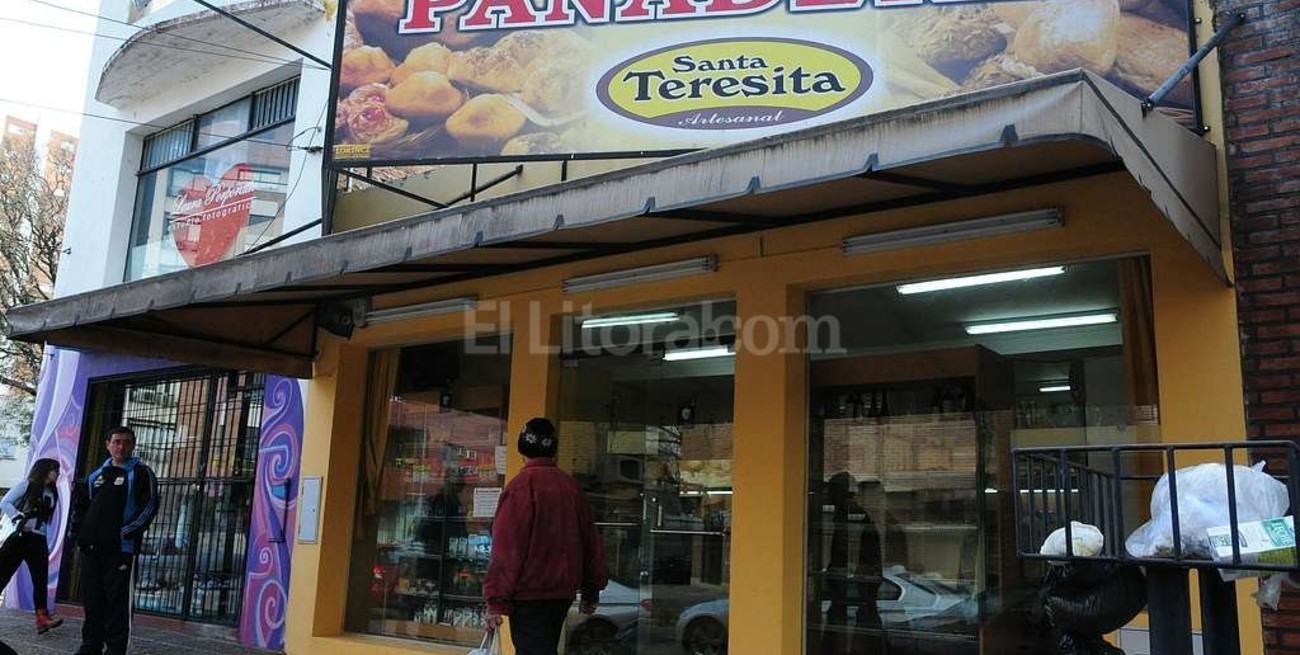 Otra vez asaltaron la panadería Santa Teresita