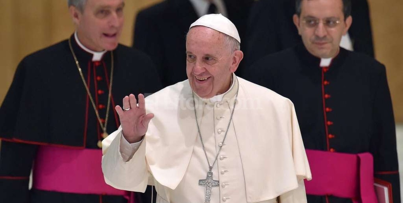 Francisco pidió cooperación para evitar muertes por inmigración