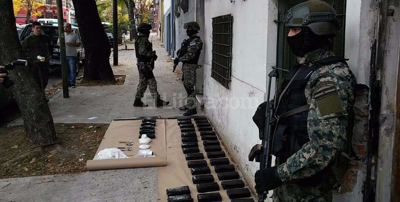 Iba en taxi con 140 kilos de cocaína