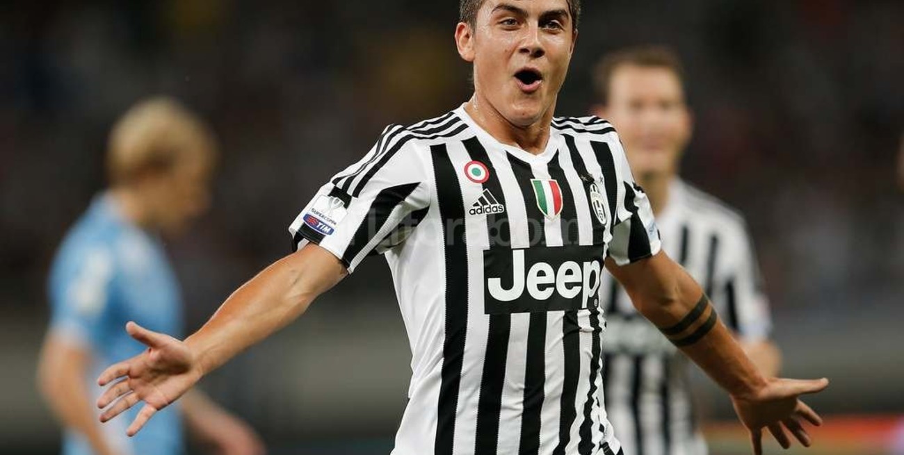 Se lesionó Dybala y peligra su participación en la selección