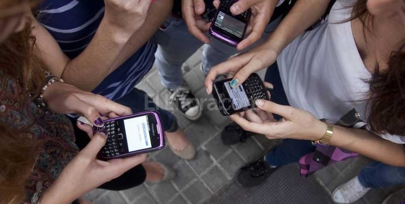 "Manual" de uso correcto del WhatsApp para grupos de padres