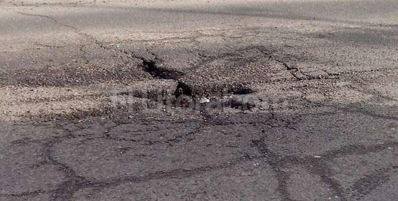 Un bache muy peligroso