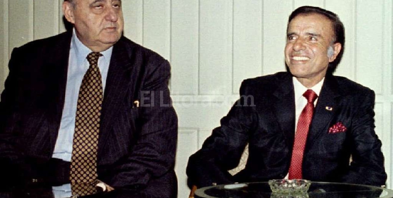 Condenan a Gostanián a 5 años de prisión por coimas y a devolver U$ 800.000