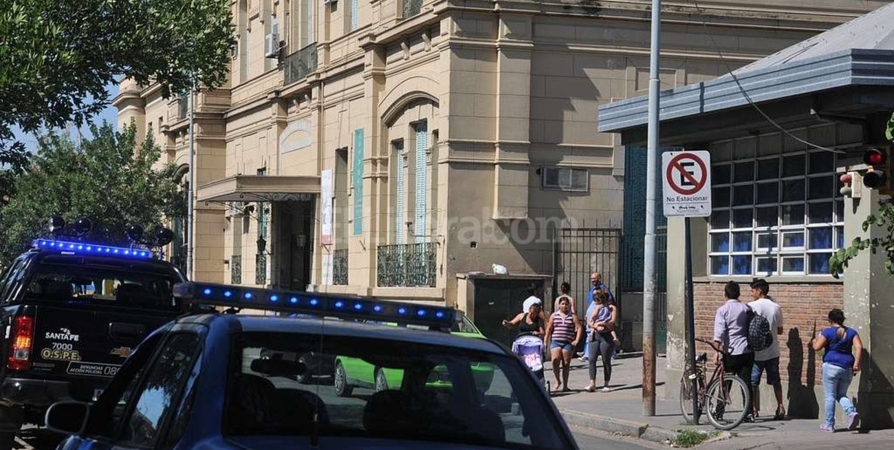 Adolescente apuñalado en barrio San Lorenzo