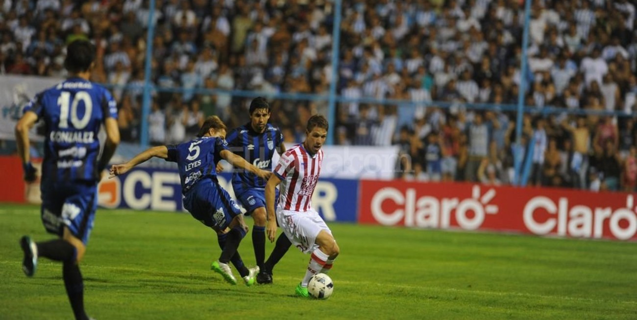 Cuando Unión se tilda, juega mal en serio