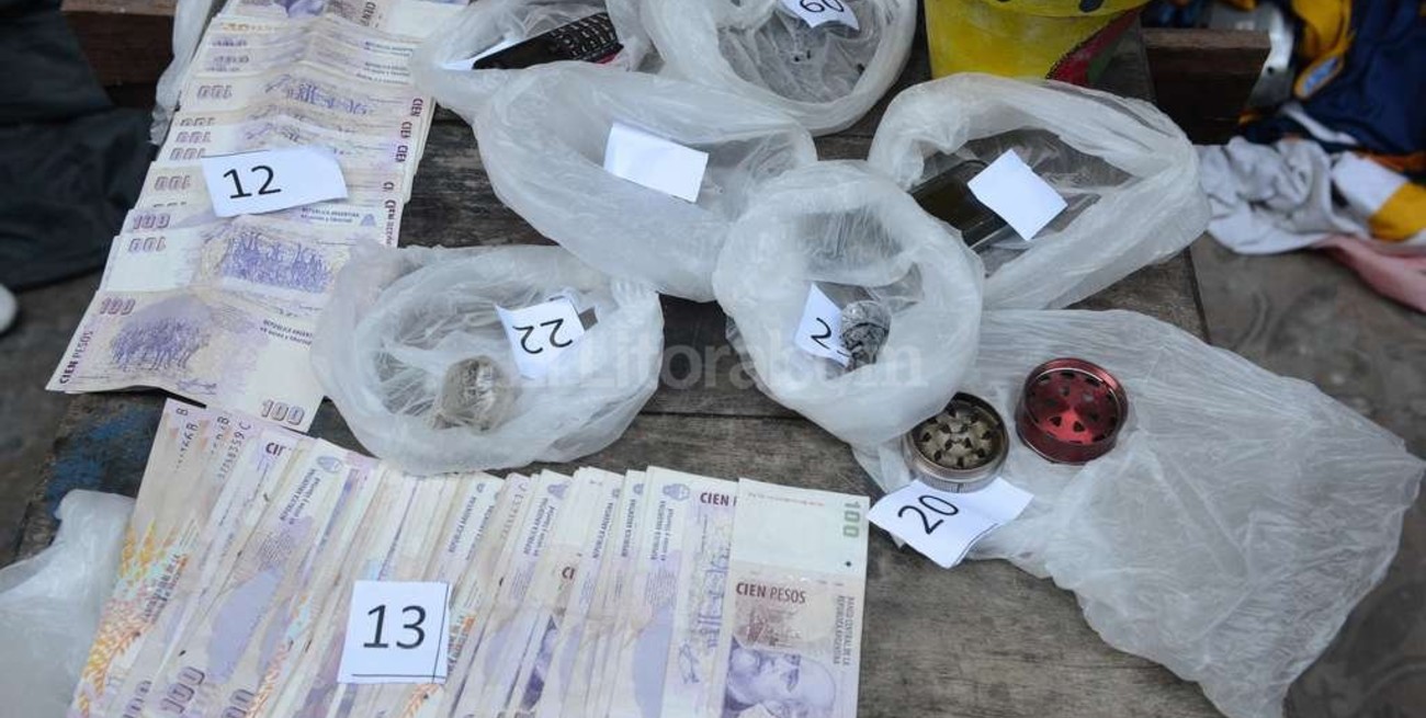 Schmidt negó vinculaciones con el narcotráfico