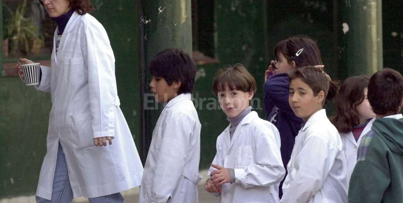 "Cerebros quemados": primero fueron los docentes; ahora serán los médicos