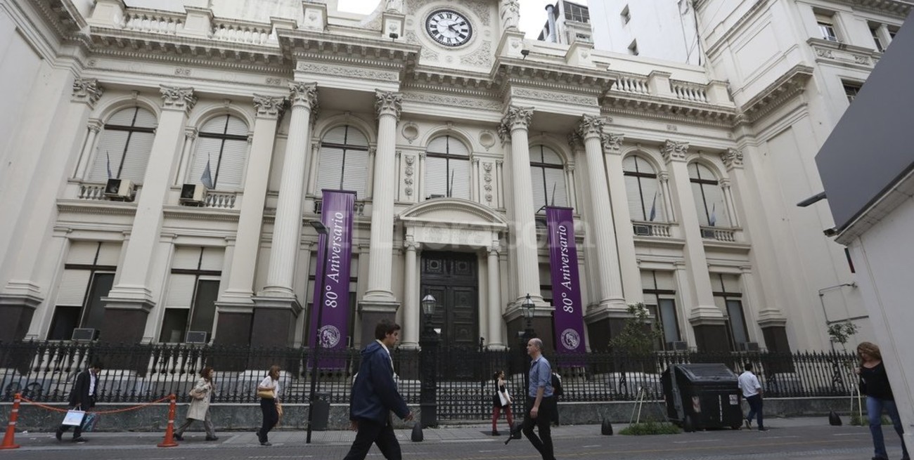 Las medidas del Banco Central que ponen fin al cepo al dólar