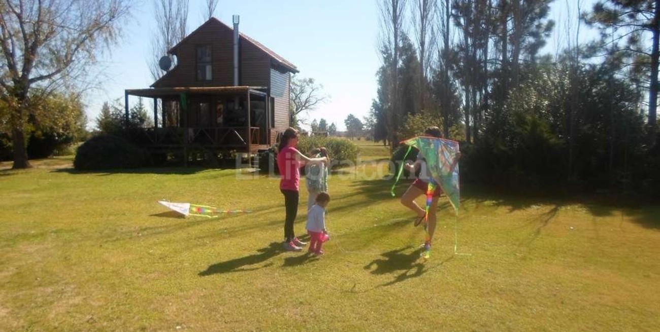 En la Costa, el precio de cabañas y quintas arranca en $ 800 diarios