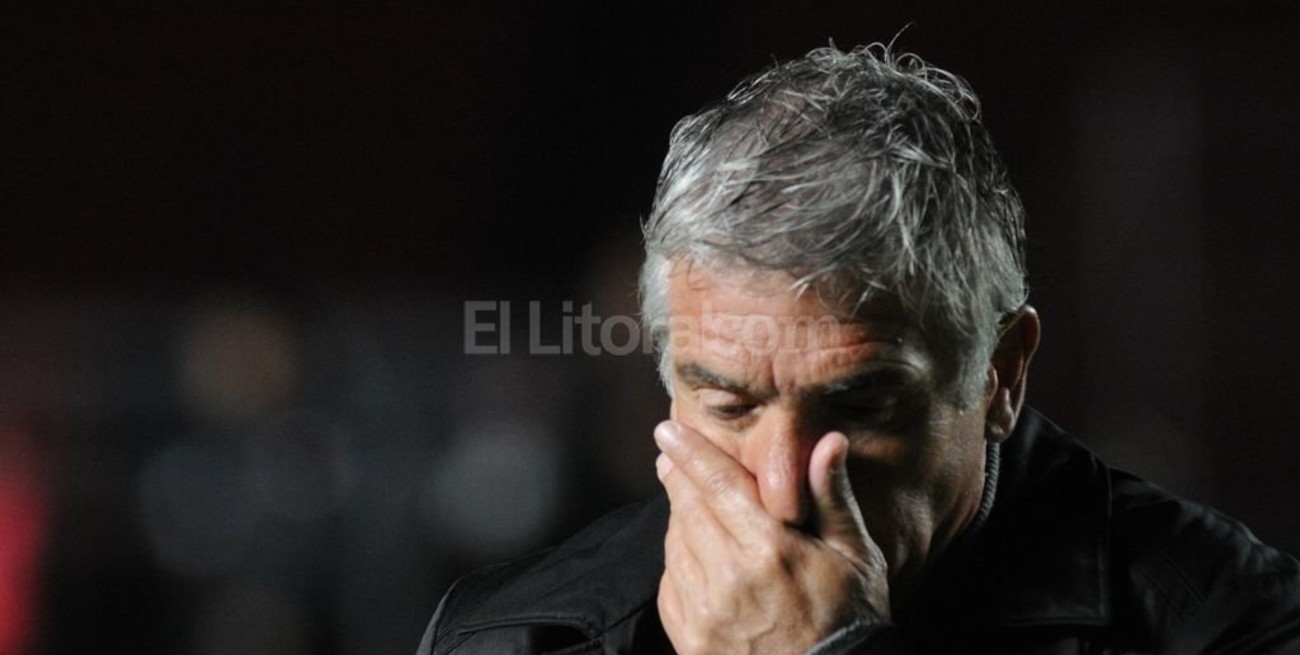 Boca Unidos despidió a Omar Labruna