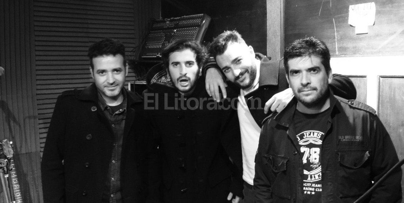 Plush en el Centro Cultural Roma