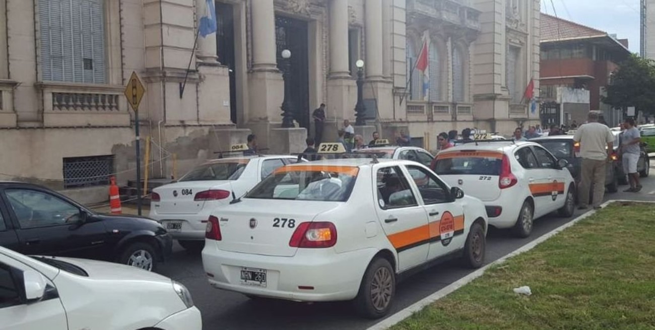 "Pedimos que la Policía deje de ver los celulares y atienda los Corredores Seguros"