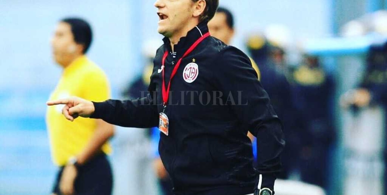 Cicotello, coordinador de inferiores en Unión