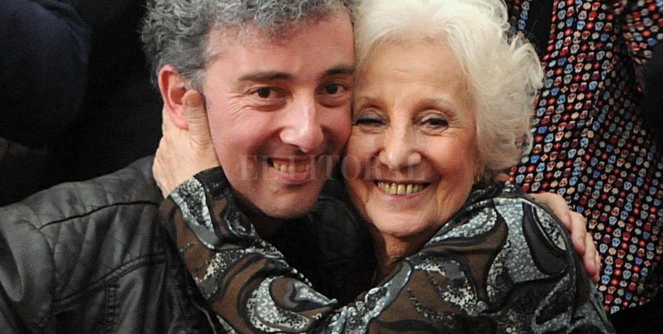 Procesan al matrimonio que crió al nieto de Estela Carlotto