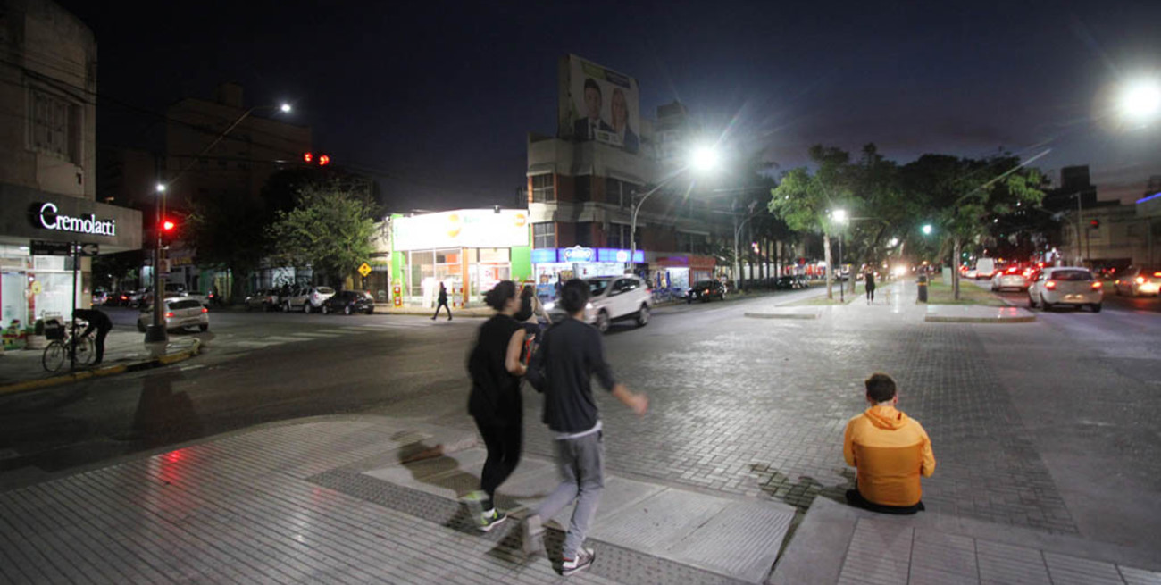 Avenidas y calles de la ciudad ya lucen nueva iluminación LED