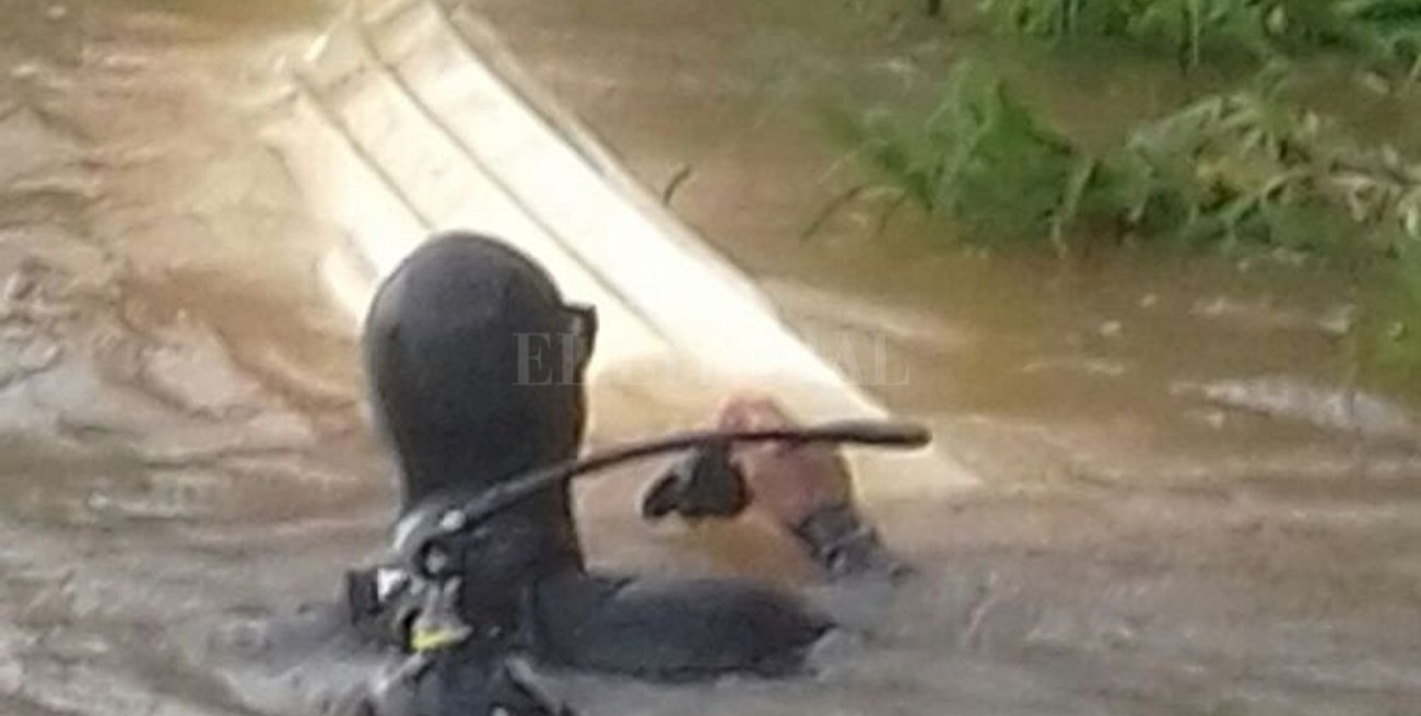 Encontraron la lancha de los esposos desaparecidos