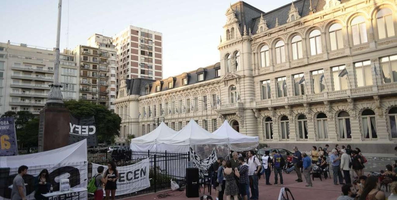 Lunes de paro docente nacional: públicos, privados y universitarios