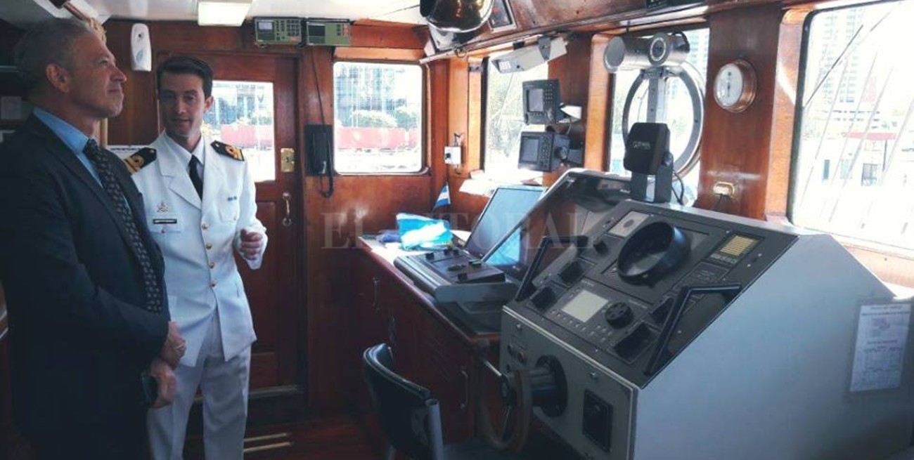 Santafesinas viajarán en la Fragata Libertad