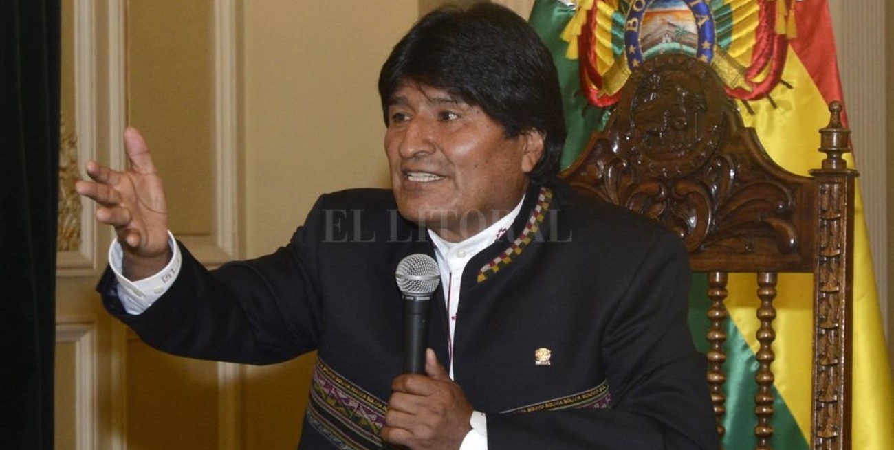 Evo Morales quiere promulgar una ley "contra la mentira" en los medios