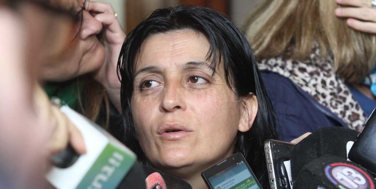 Farías recibió a la viuda de Cejas