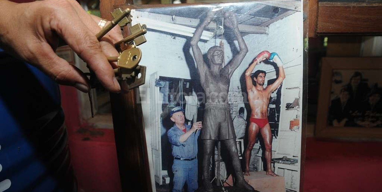 Colectarán llaves para remodelar el monumento a Carlos Monzón