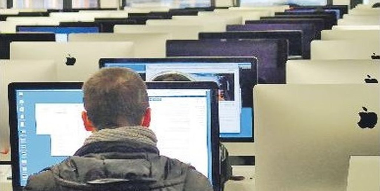 10 millones de empleos vacantes por falta de formación tecnológica 