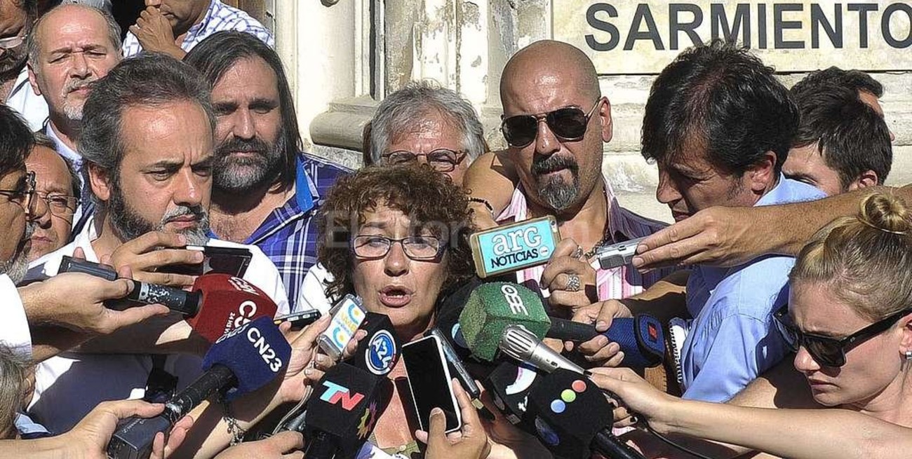 El ofrecimiento a los docentes "está muy cerca" de lo que reclaman los gremios