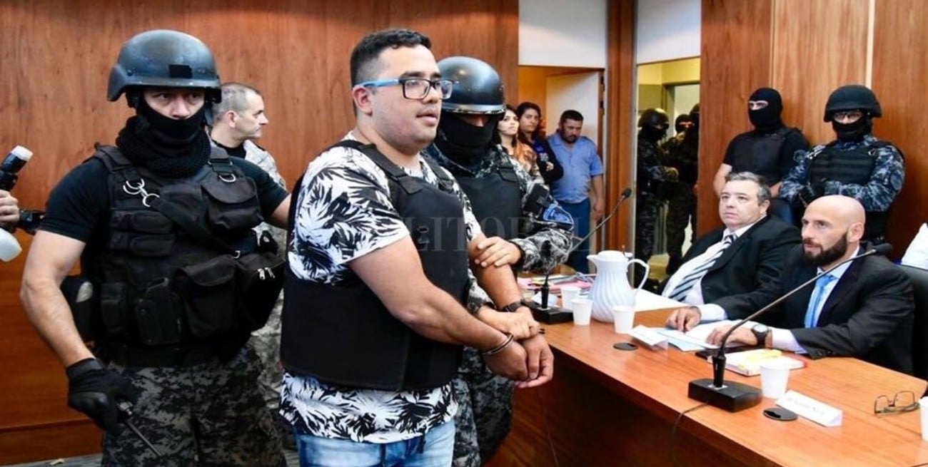 Dos videos de cámaras de seguridad pueden complicar al jefe de Los Monos