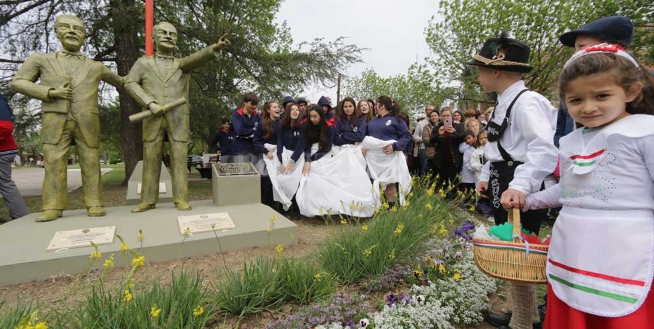 Humboldt rindió homenaje a sus fundadores a 150 años de su creación