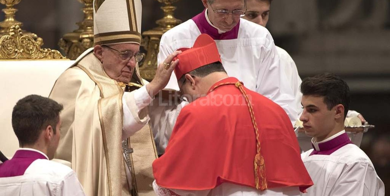 El Papa autoriza a los sacerdotes a perdonar el aborto