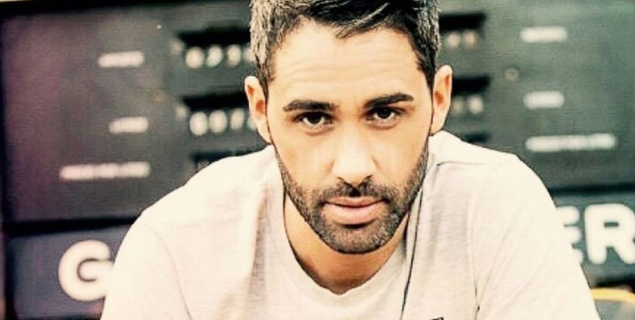 El Pollo Álvarez abandona "Combate"