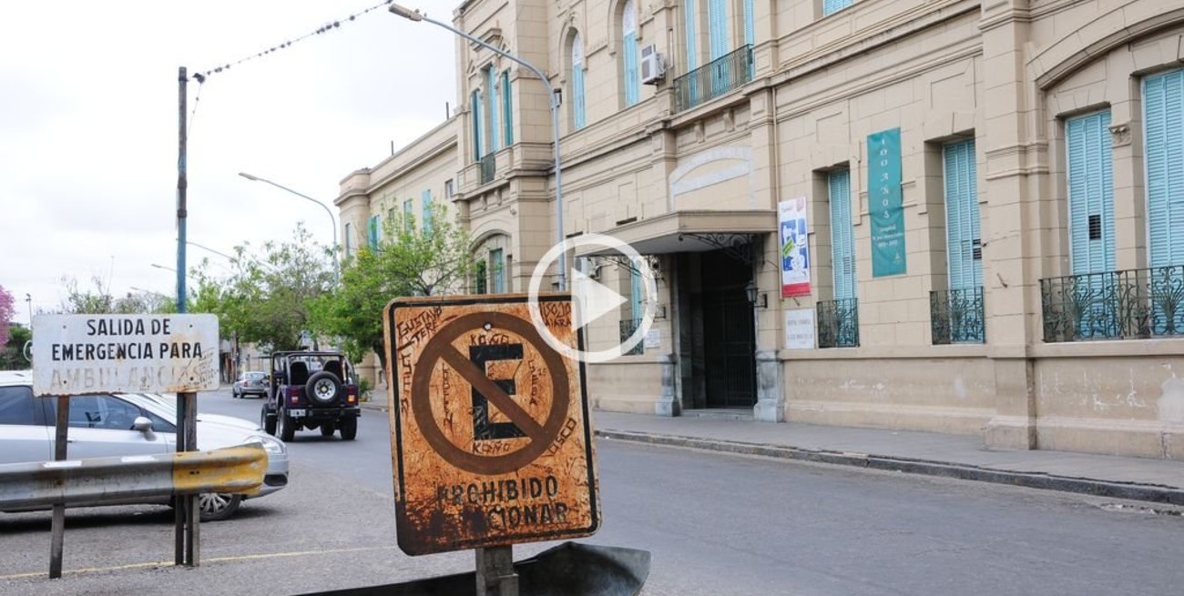 Proponen construir una "sala de espera pública" frente al Hospital Cullen