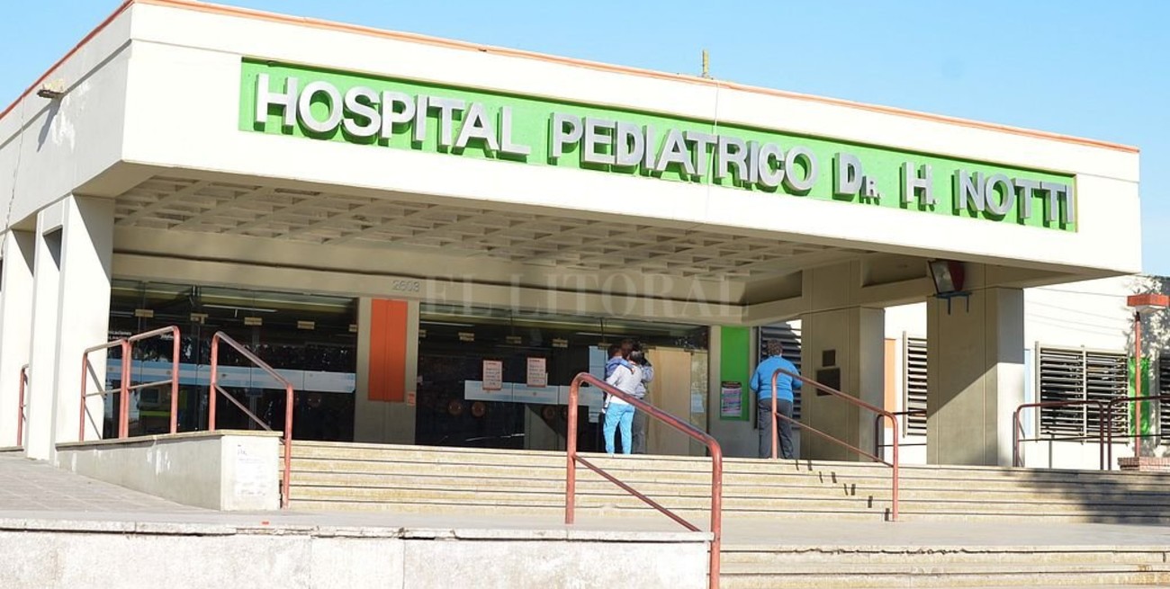 Detuvieron a una mujer que ingresó con su hijo muerto a un hospital