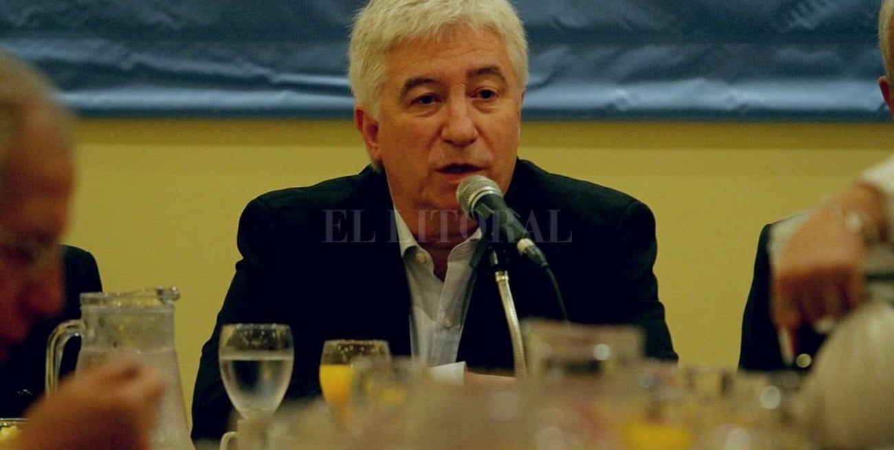 Collomb destacó la importancia del mutualismo y el cooperativismo para el desarrollo de la economía social