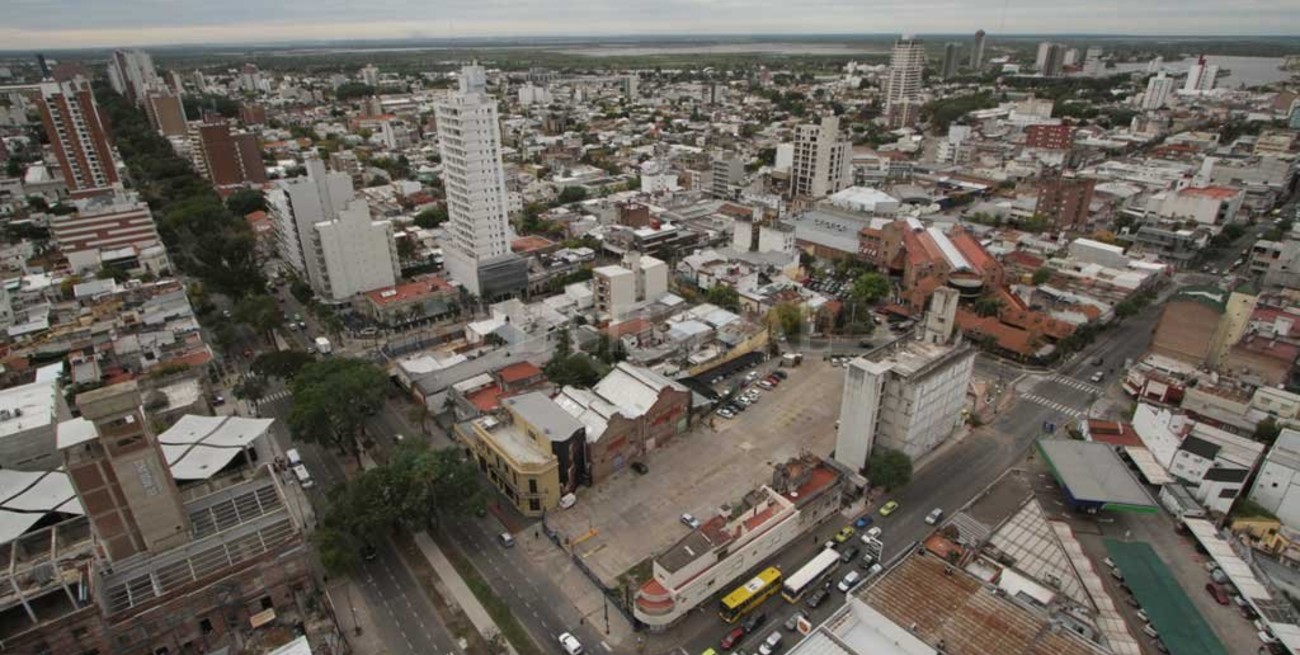 Fresco viernes patrio en la ciudad