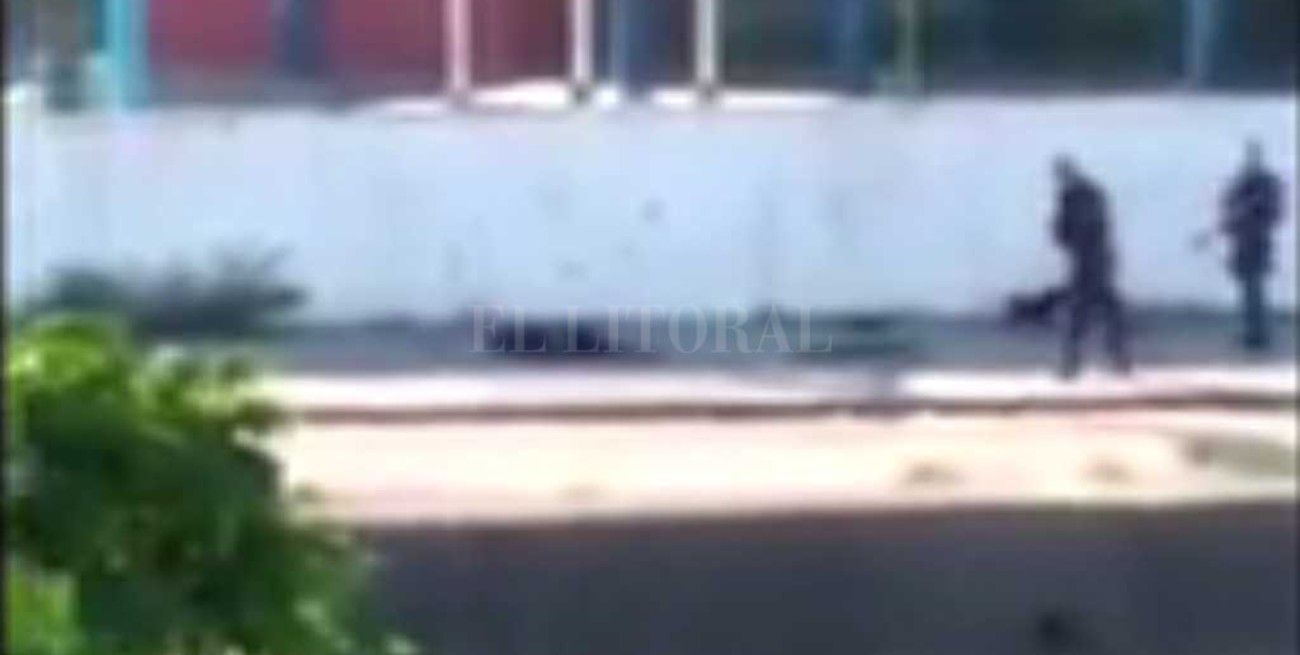 Conmoción en Río de Janeiro por imágenes de dos policías ejecutando a dos personas