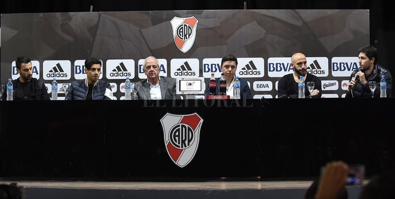 River presentó los cuatro refuerzos