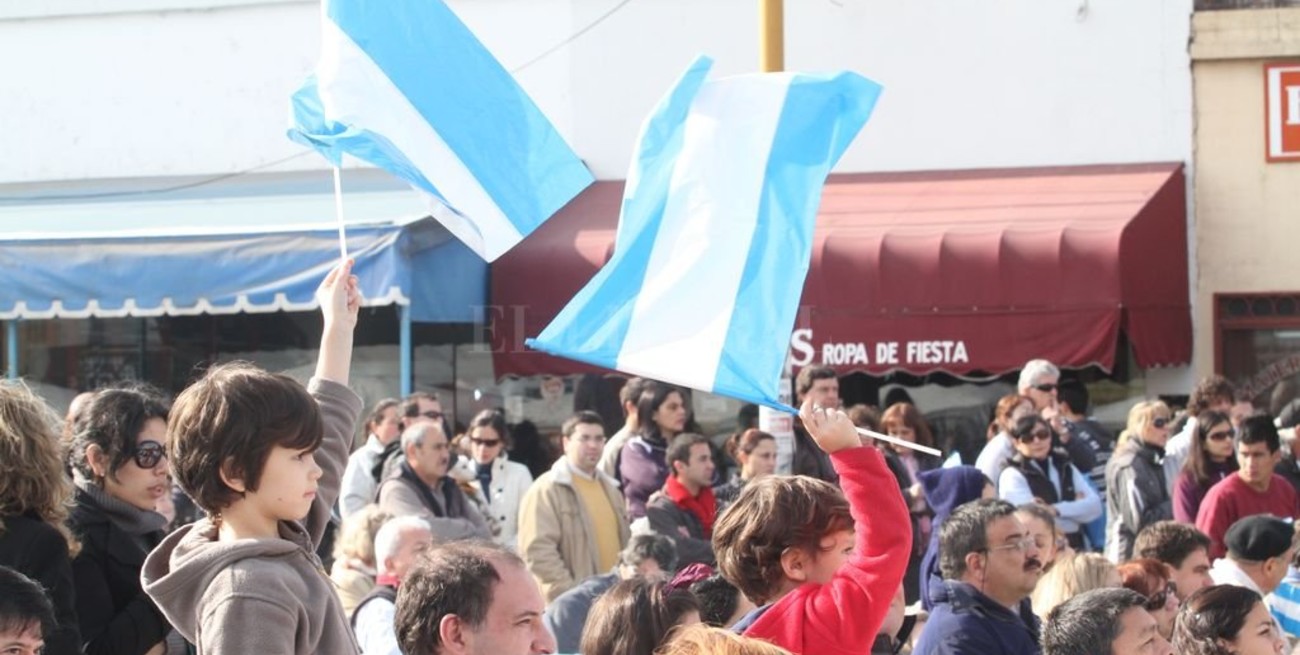 El Día de la Independencia se celebra en Aristóbulo del Valle