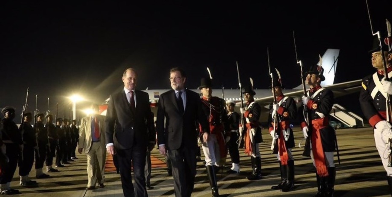 Llegó Mariano Rajoy y se reúne con Mauricio Macri 