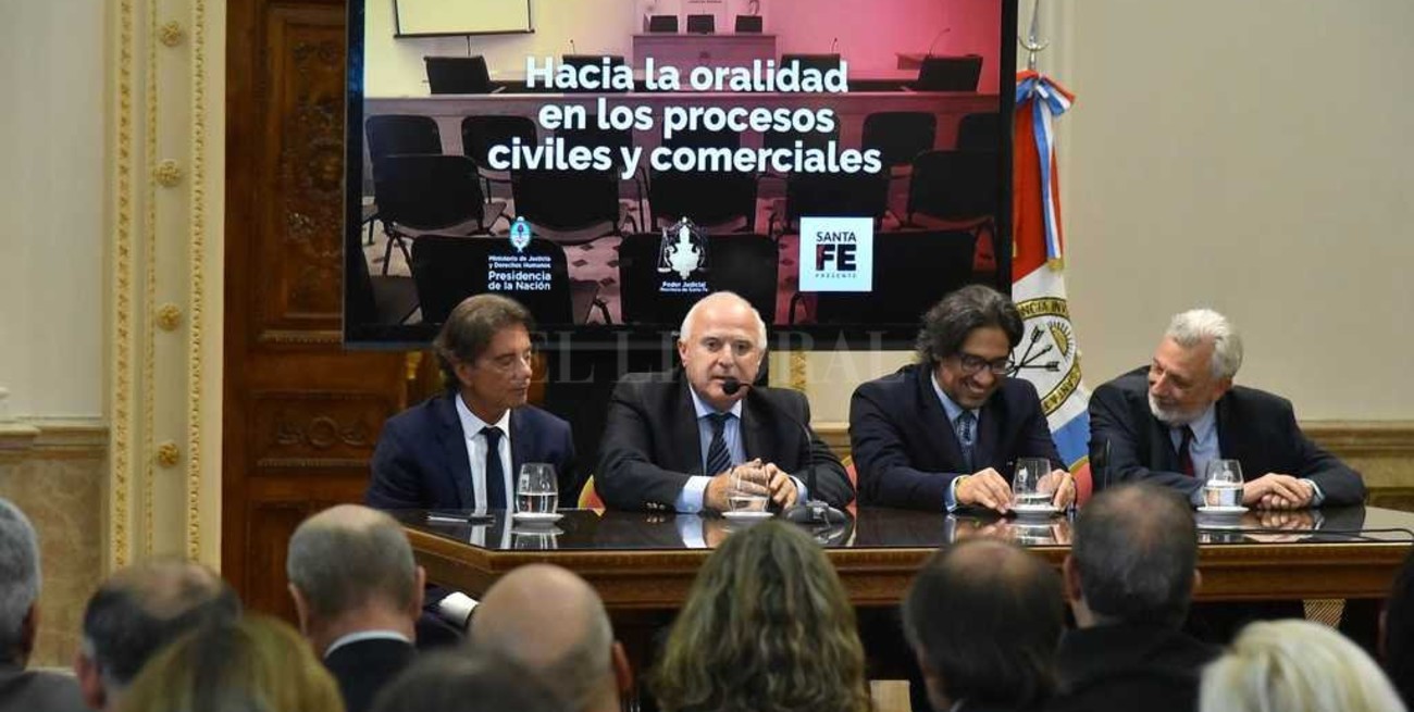 Después de cuatro meses, el Ejecutivo  volvió a remitir pliegos para la justicia