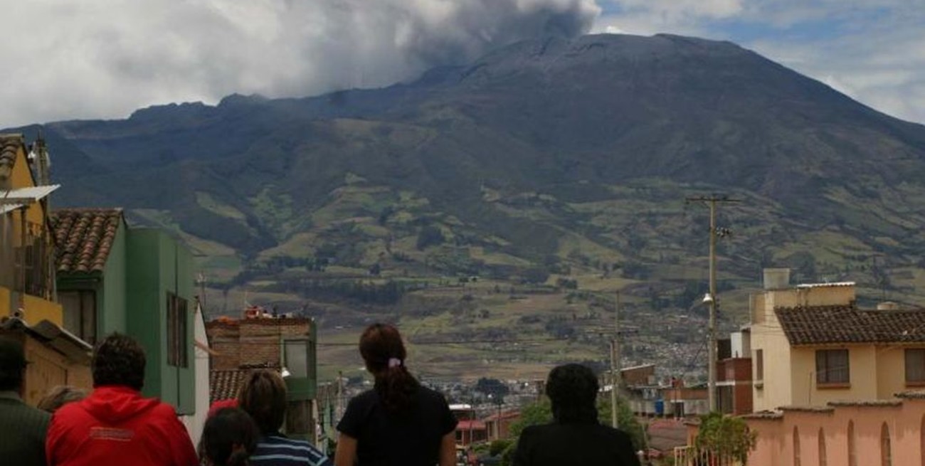 Dos muertos por temblor en el suroeste de Colombia 