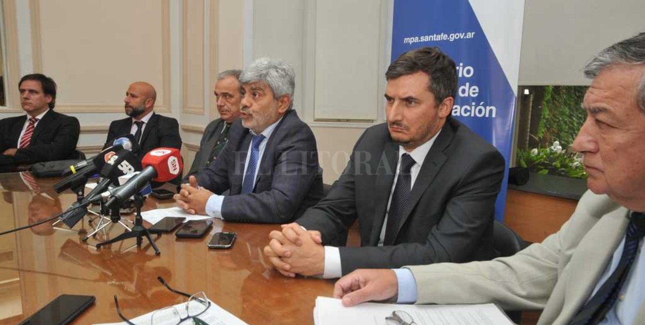 Lifschitz escuchó los planteos de fiscales y defensores penales 