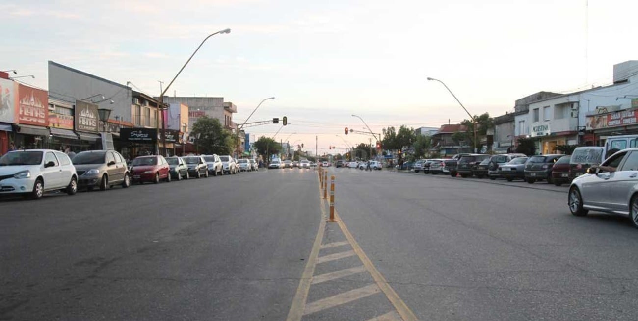 Se podrá estacionar en la izquierda en calles aledañas a Aristóbulo del Valle