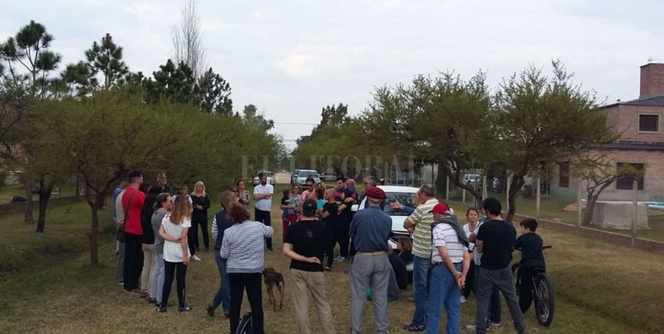 Polémica por un proyecto para reubicar familias vulnerables en Villa California