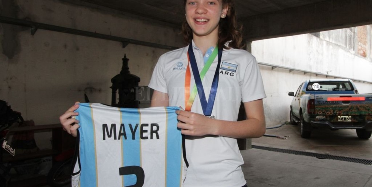 "Vicky" Mayer a Las Panteritas