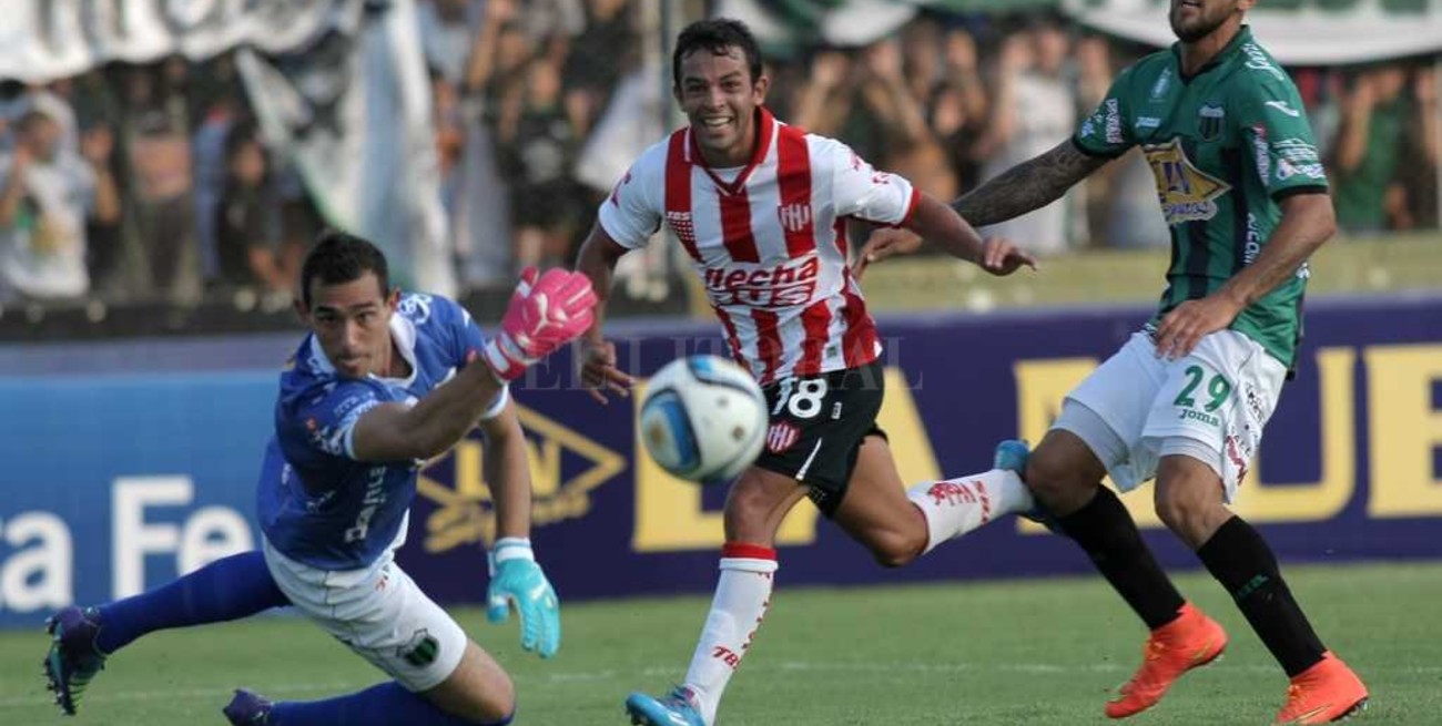Unión juega por la Copa Argentina... y por el honor