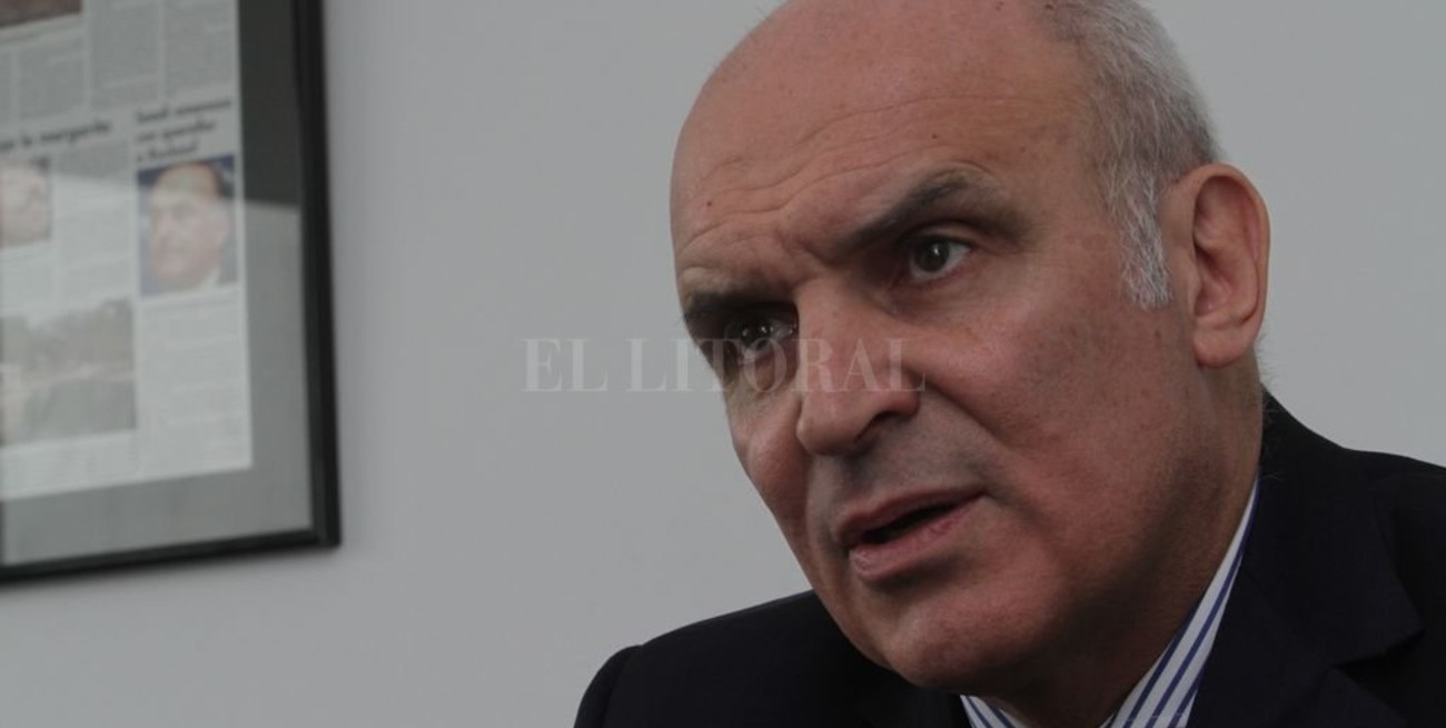 Espert podría competir en las elecciones tras conseguir el apoyo del partido que respaldó a Granata