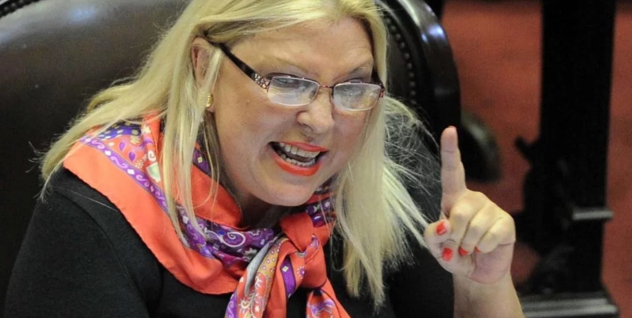 Carrió le pedirá a Marcos Peña un informe sobre el aumento de las tarifas